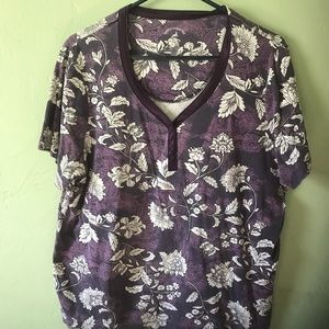 White stag t-shirt, purple with white flowers